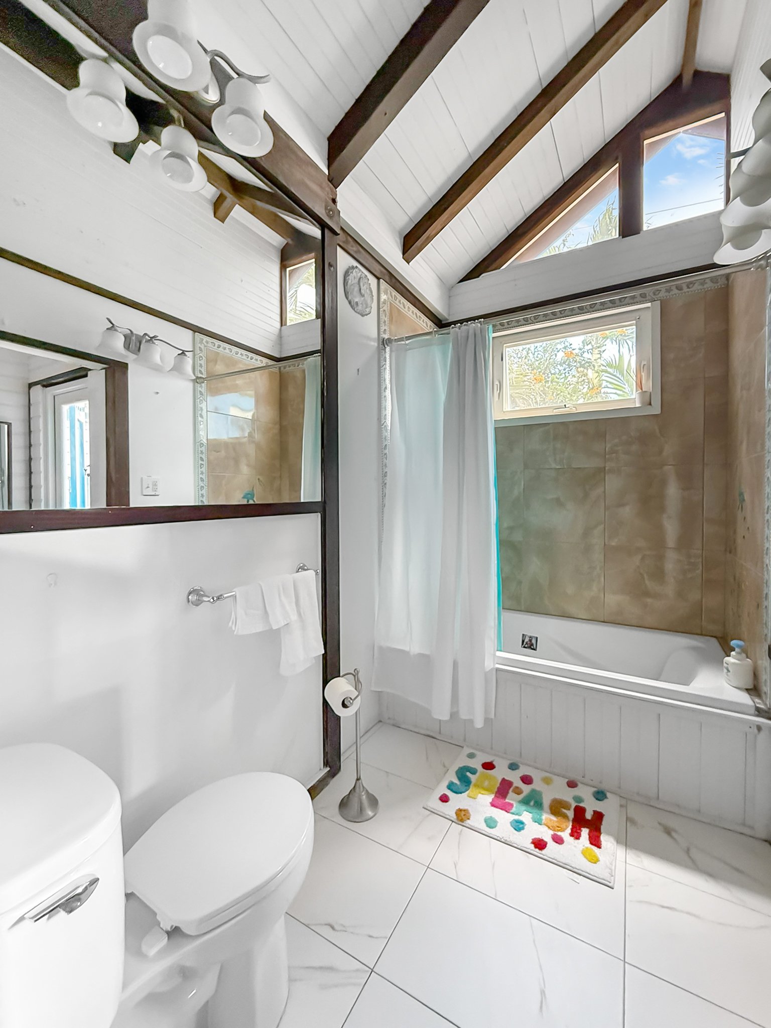 951 Casablanca-Luck Hill Standalone Home