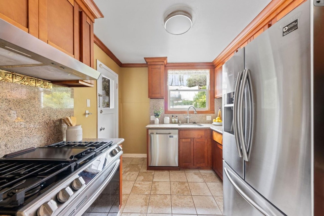 21 Muirwood Dr