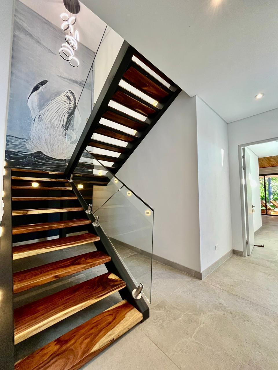 Casa La Ola Perfecta | Luxury 5-Bedroom Home with Pool Near the Beach in Hacienda Pinilla