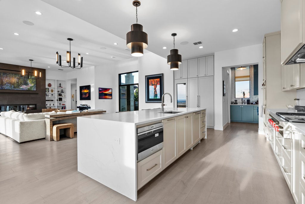Treasure Peak Pass ~ Custom Residence 