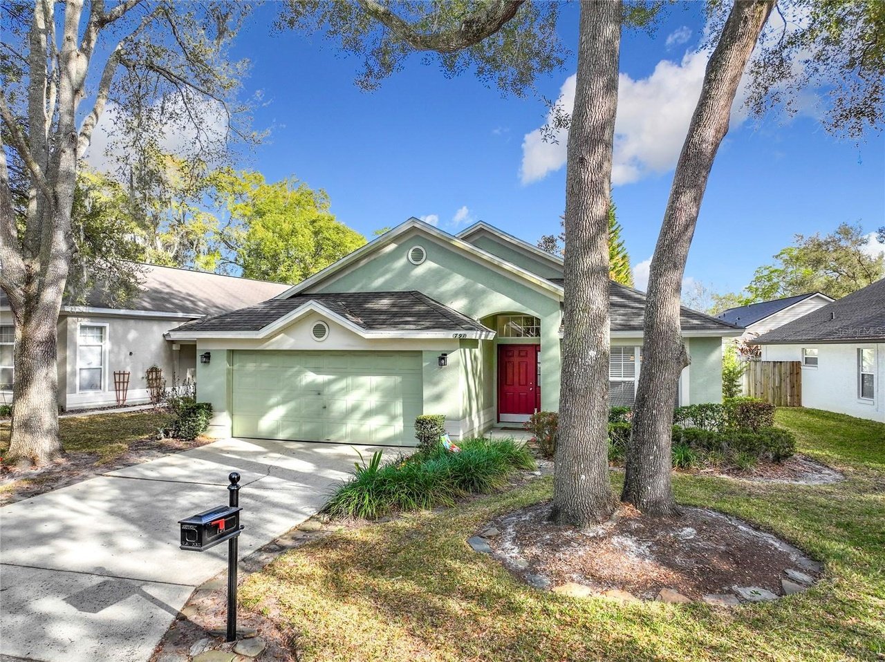 791 Andover Cir
