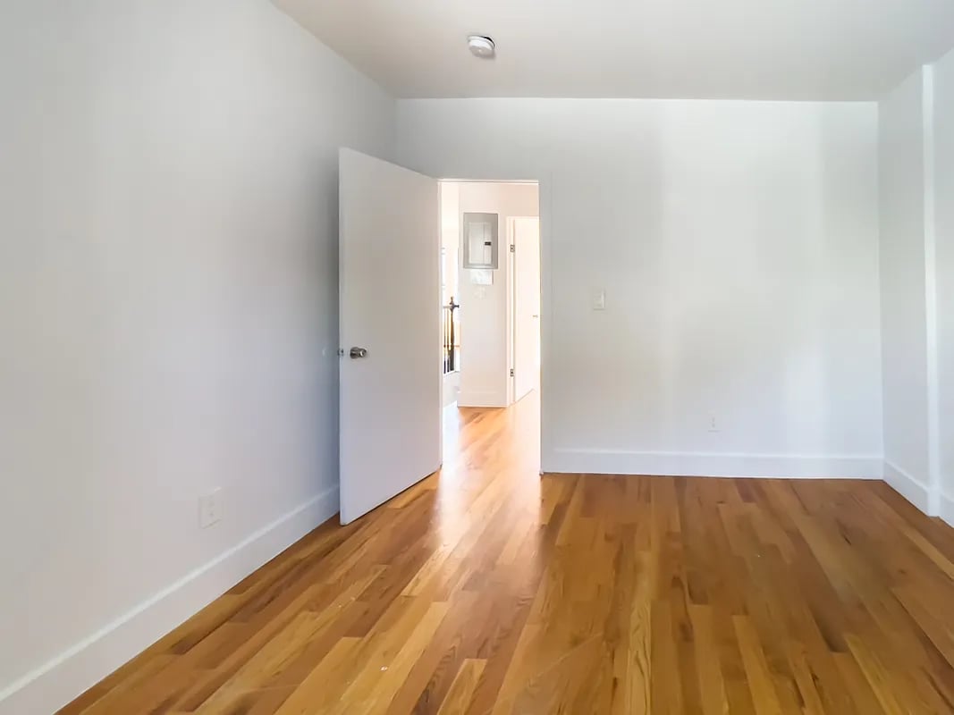 513 Evergreen Avenue