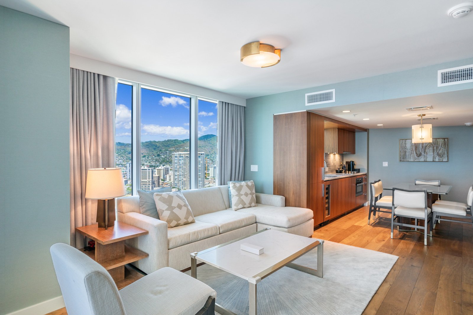 2139 Kuhio Ave #3201