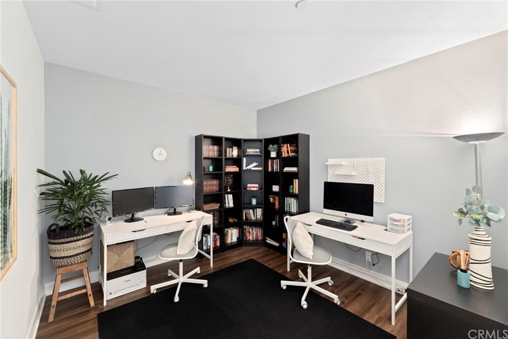 118 S Avenue 50, Unit 203