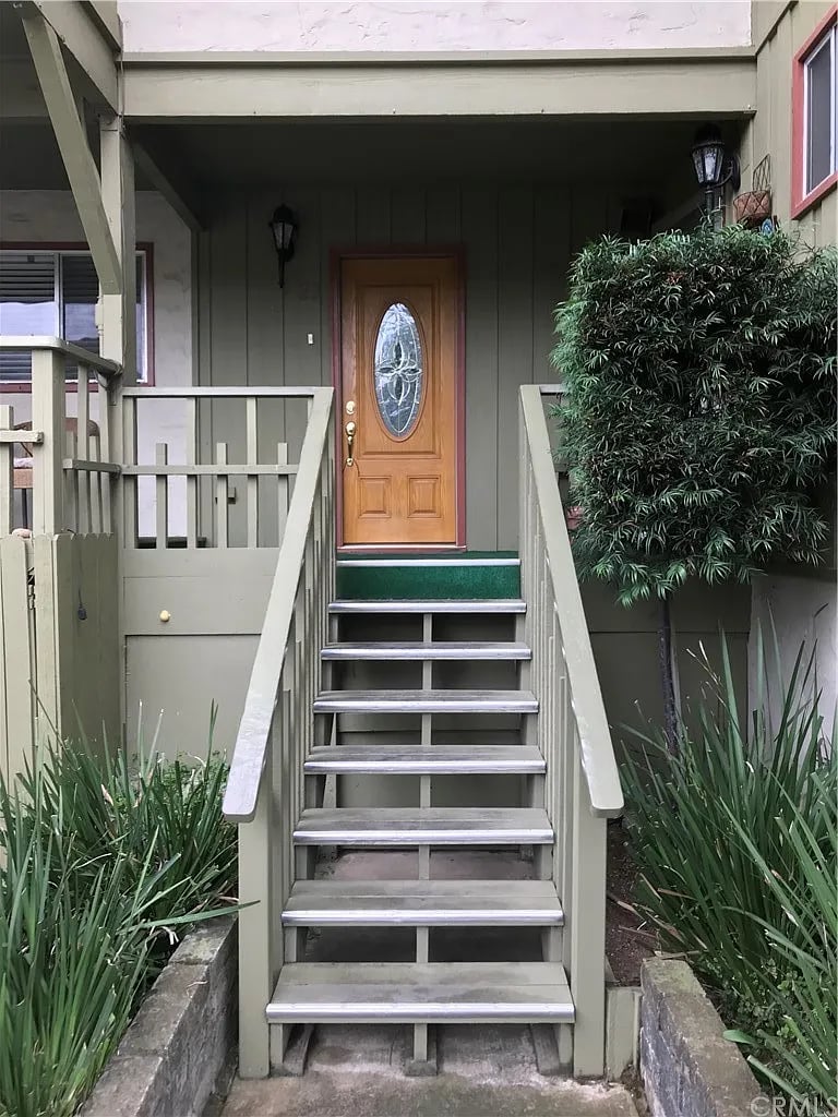 23 Canyon Terr Rd