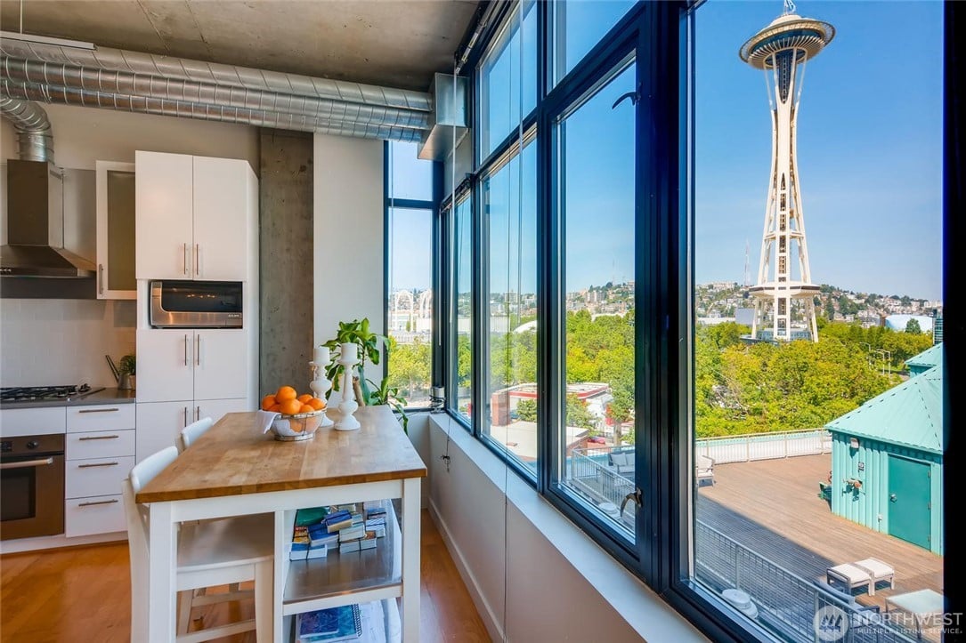 2720 3rd Avenue #804