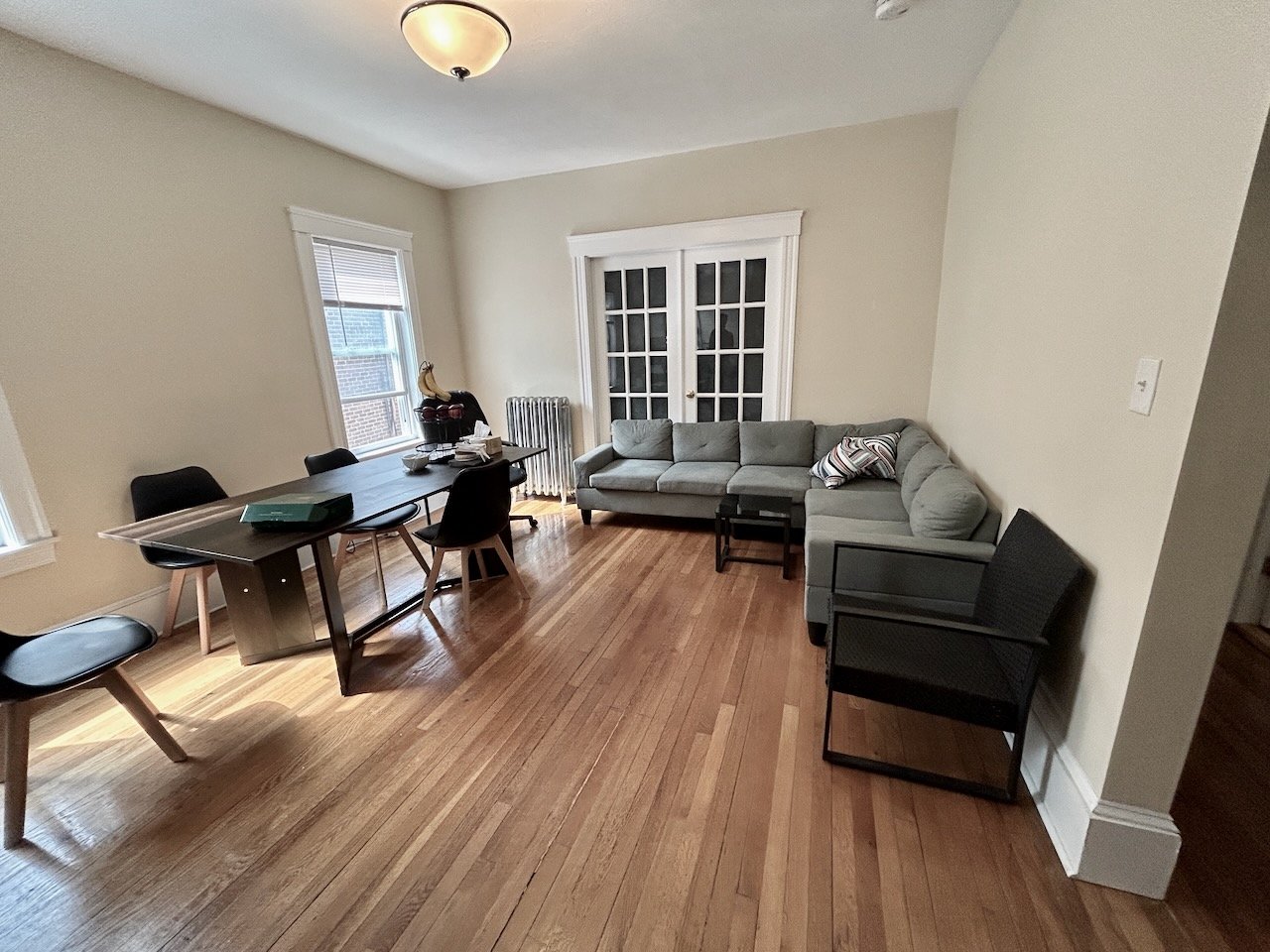Sunny 4 Bed 2 Bath in the Heart of Brookline - Heat and Hot Water Included - 9.1