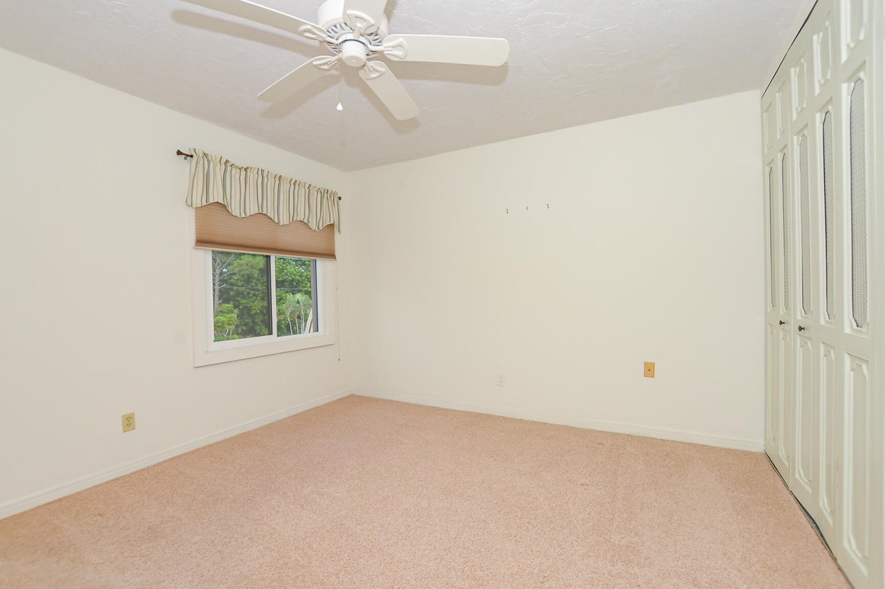 1800 SE Saint Lucie Blvd, #9-305