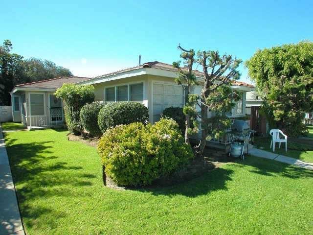 4657/63 Santa Monica Ave