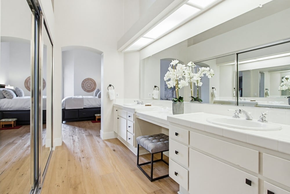 28782 Vista Valley Dr