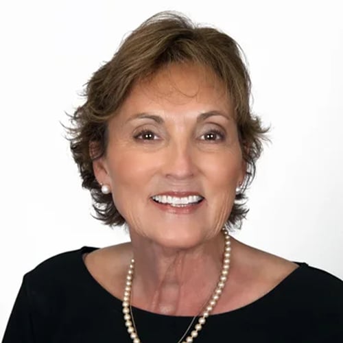 Molly  Avila