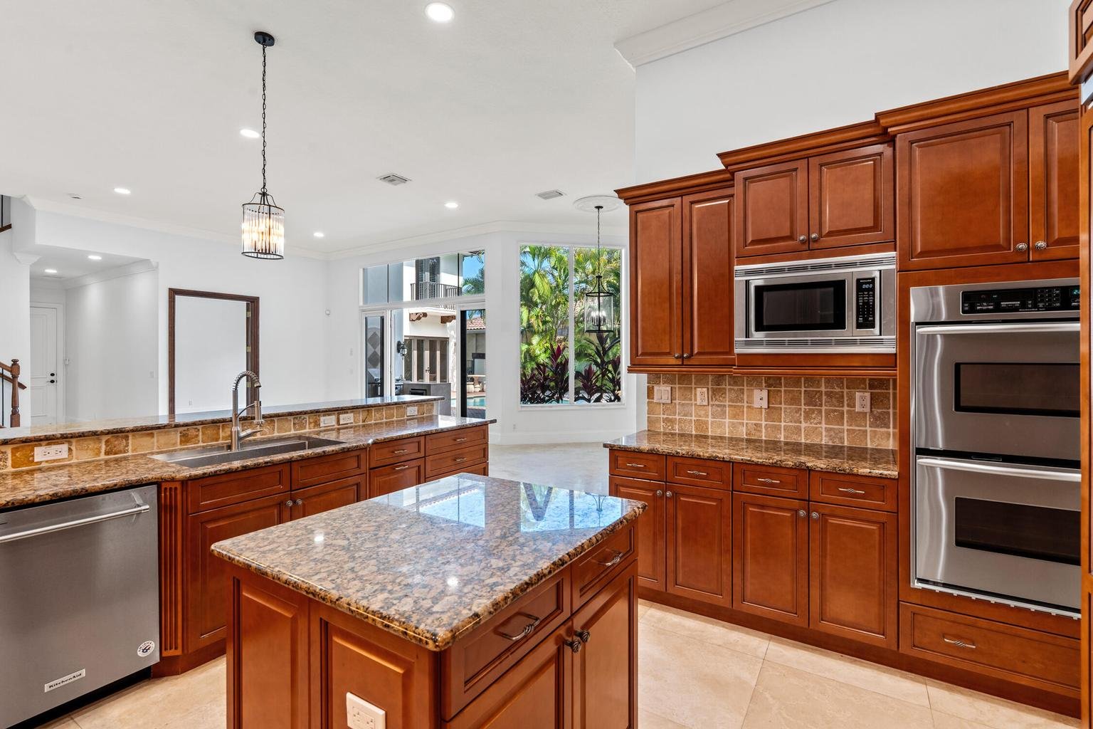 17550 Cir Pond Ct