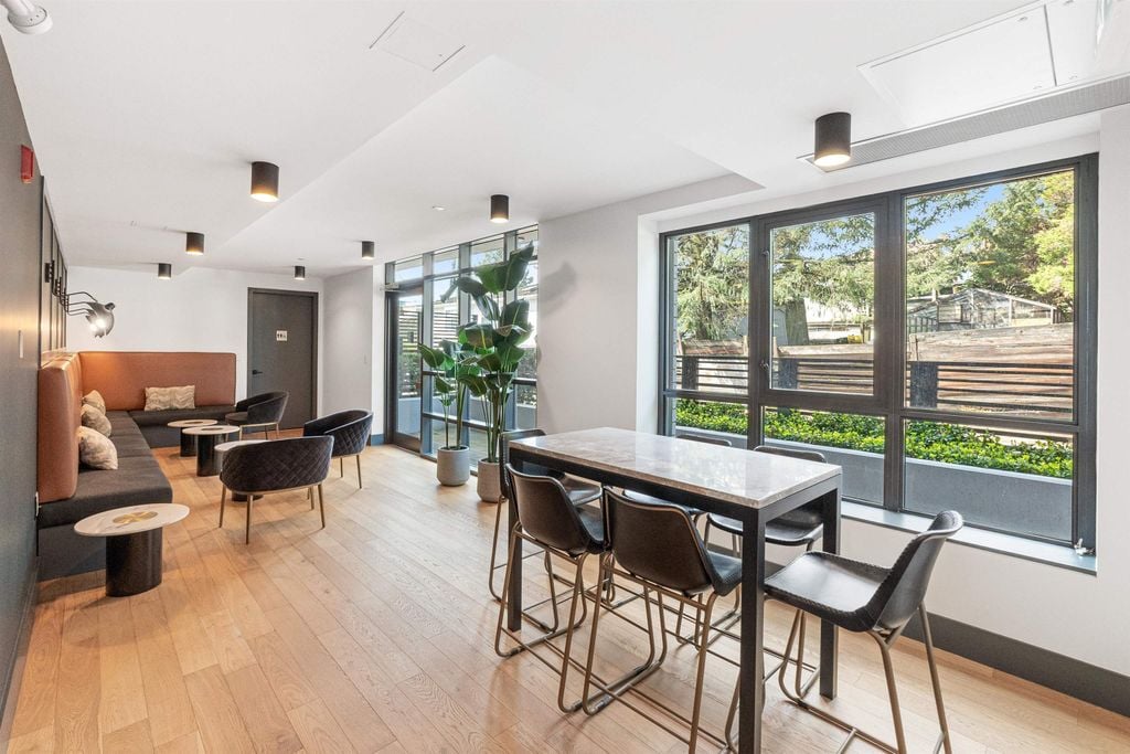 458 W 63rd Ave, #306