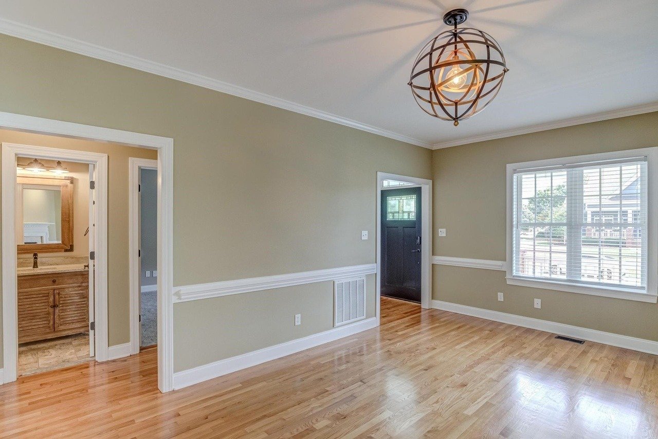 223 Kintyre Dr