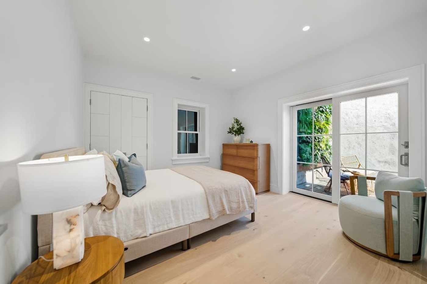 51 Weweeder Avenue