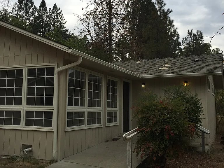 4979 Highway 140