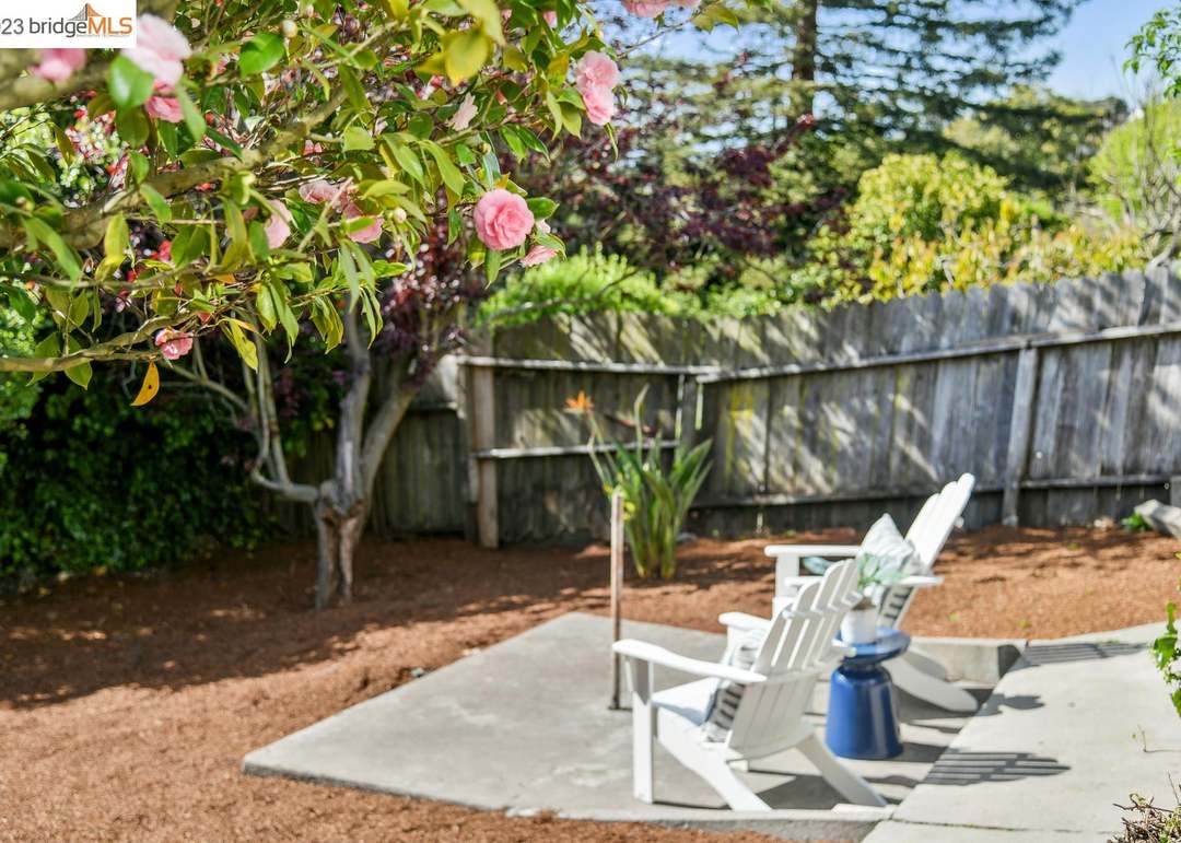 2309 Edna St