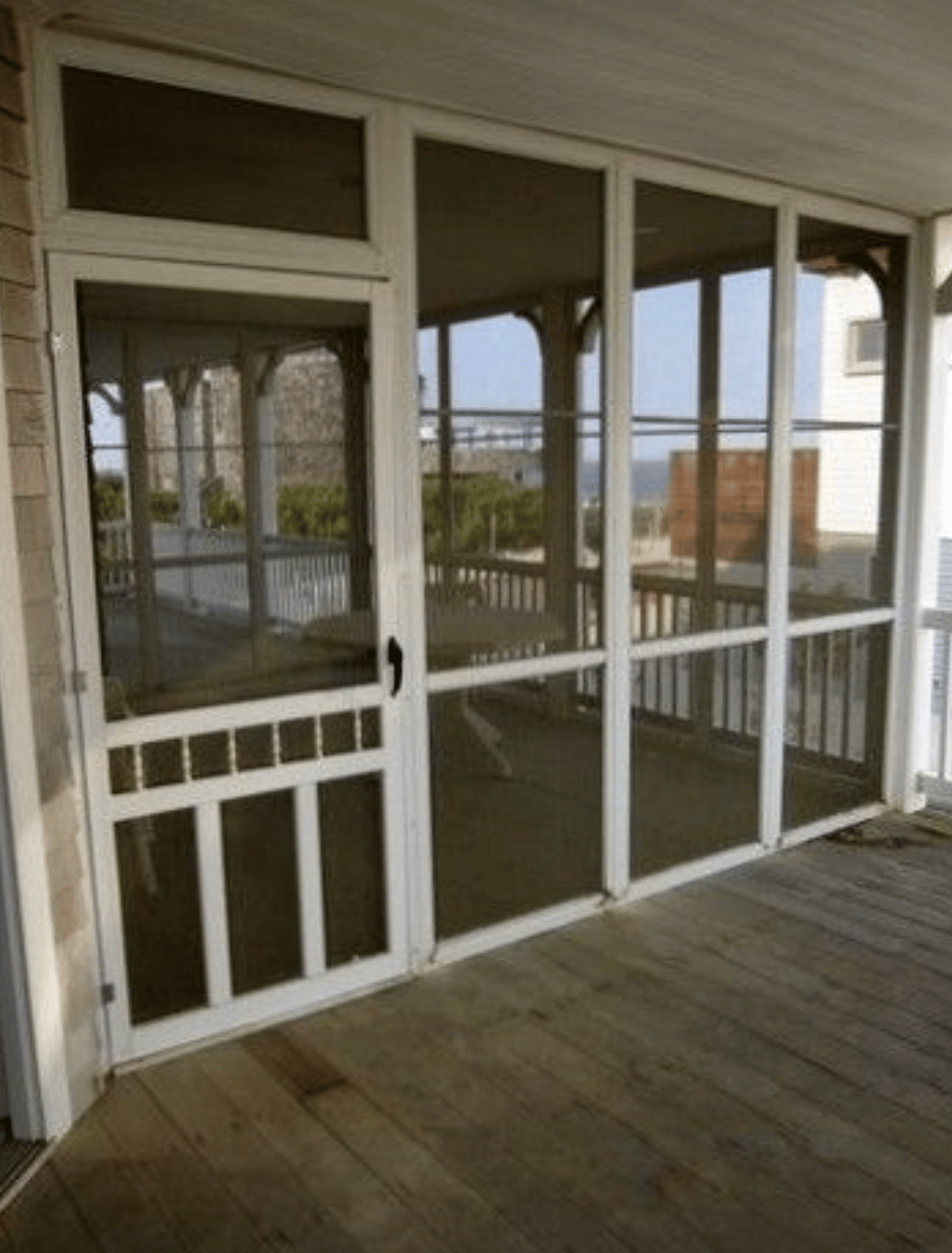 109E Long Beach Blvd