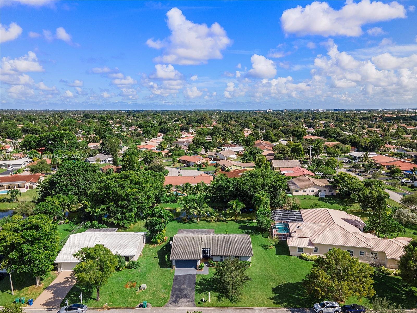 3911 NW 114th Ave