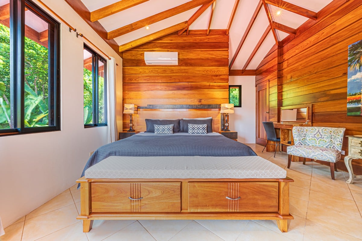 2.07 ACRES – 3 Bedroom Elegant Home With Guest Suite & Sweeping Ocean Views, Secluded & Nestled within Lush Jungle Surroundings!!!