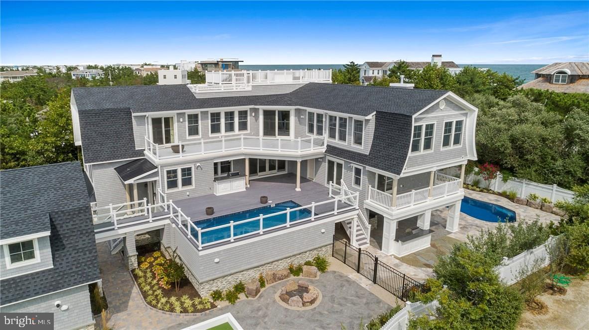 25 Long Beach Blvd, #A