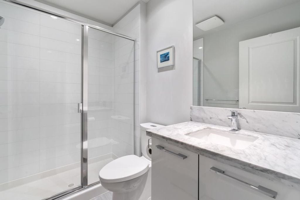 3263 Pierview Cres, #203