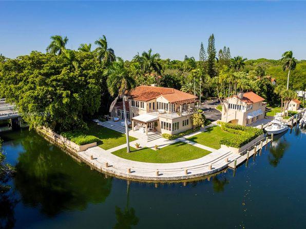 The Ultimate Neighborhood Guide to Coral Gables