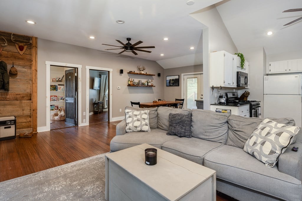 10671 Sagetown Road