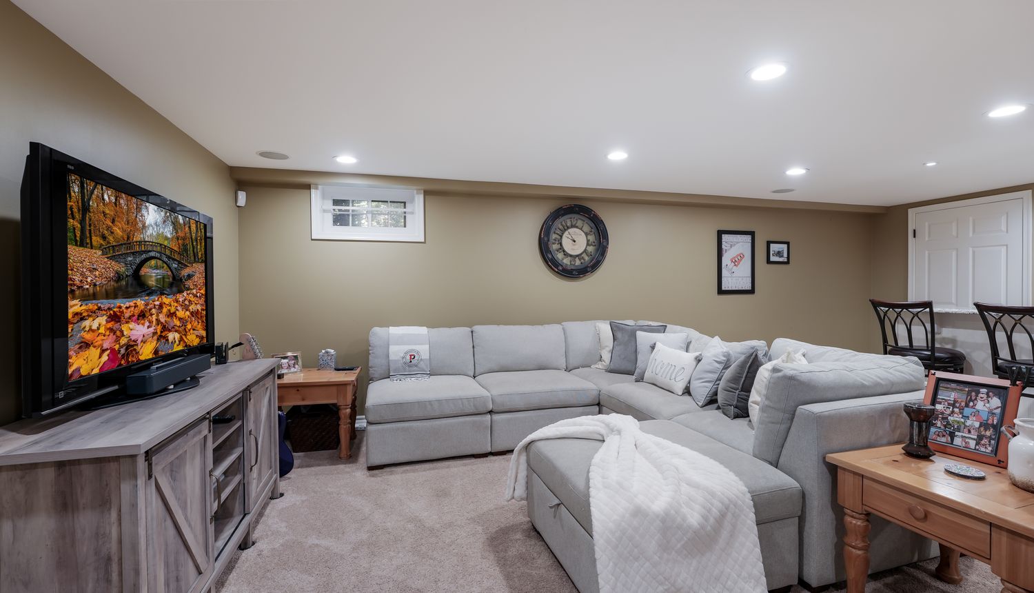 276 Cherry Ln