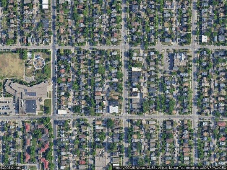 3428 Portland Ave
