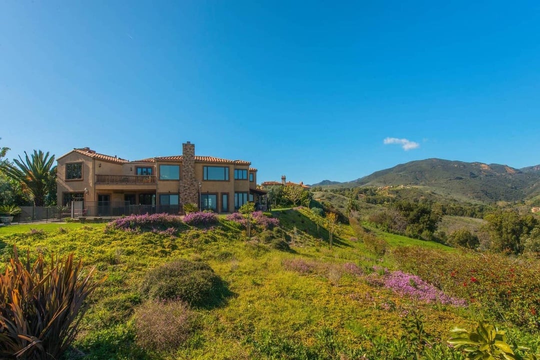 Cascade Villa