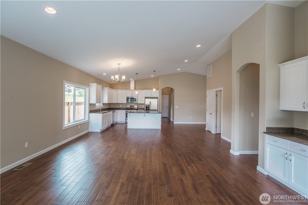 215 Village Dr