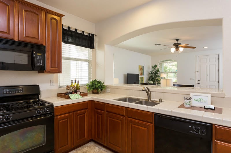 Just Listed! Gorgeous West Sacramento Home