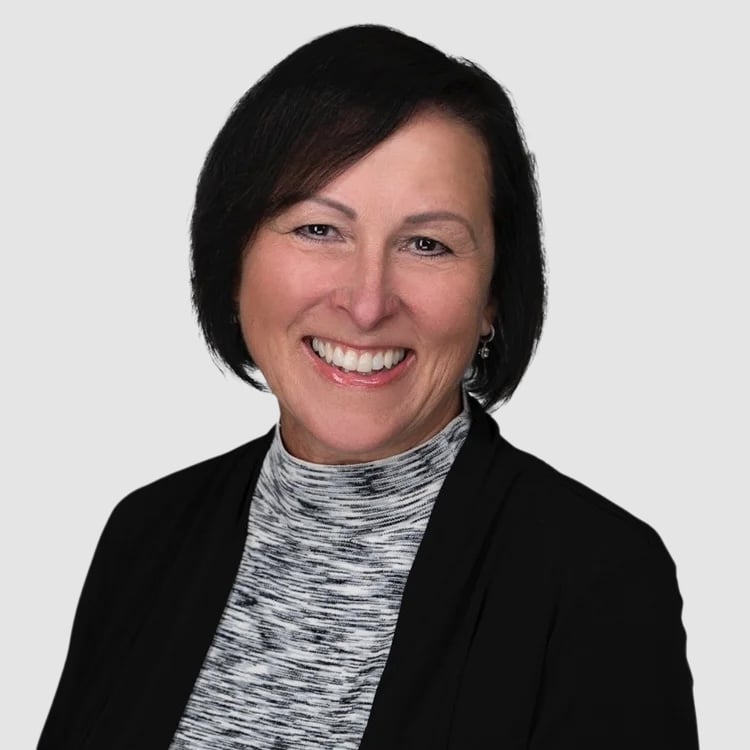 Jan Nygren Excelsior, MN Real Estate Agent Headshot