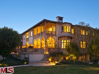 2244 Weybridge Ln