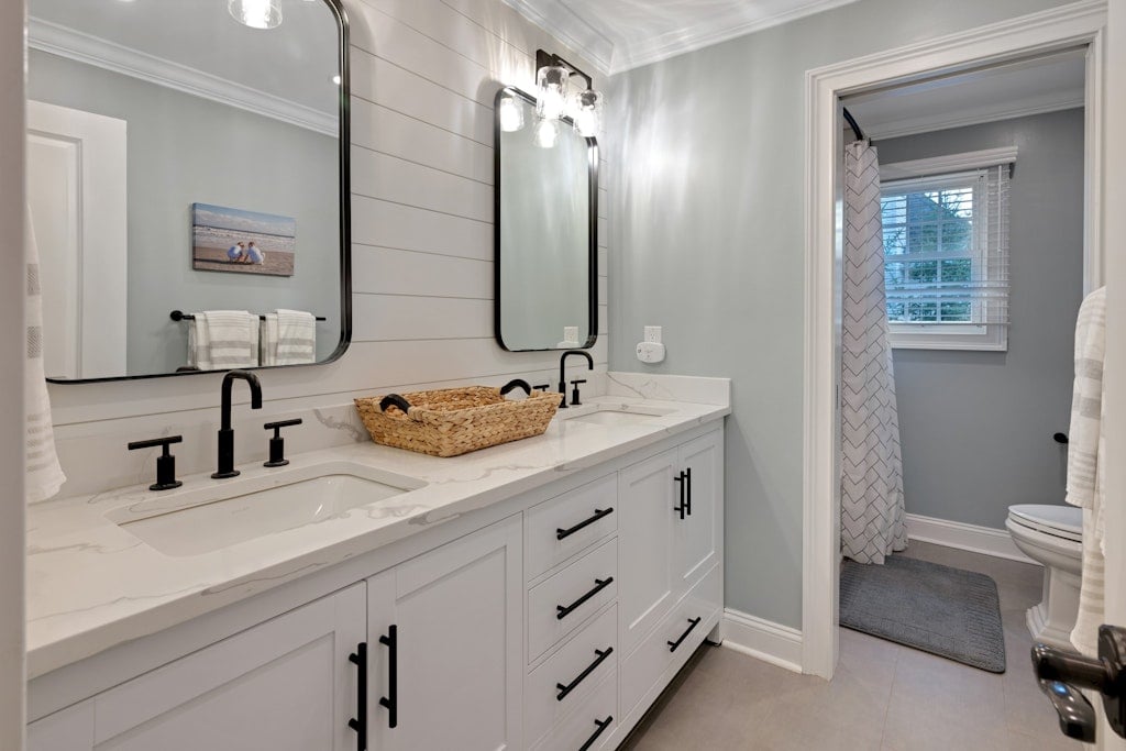 Stunning Turn Key in Harding Township
