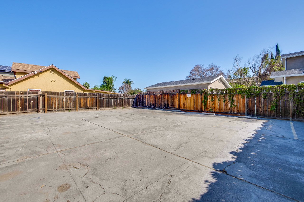 1,272 SF Office/Medical Bldg. For Sale in Willow Glen