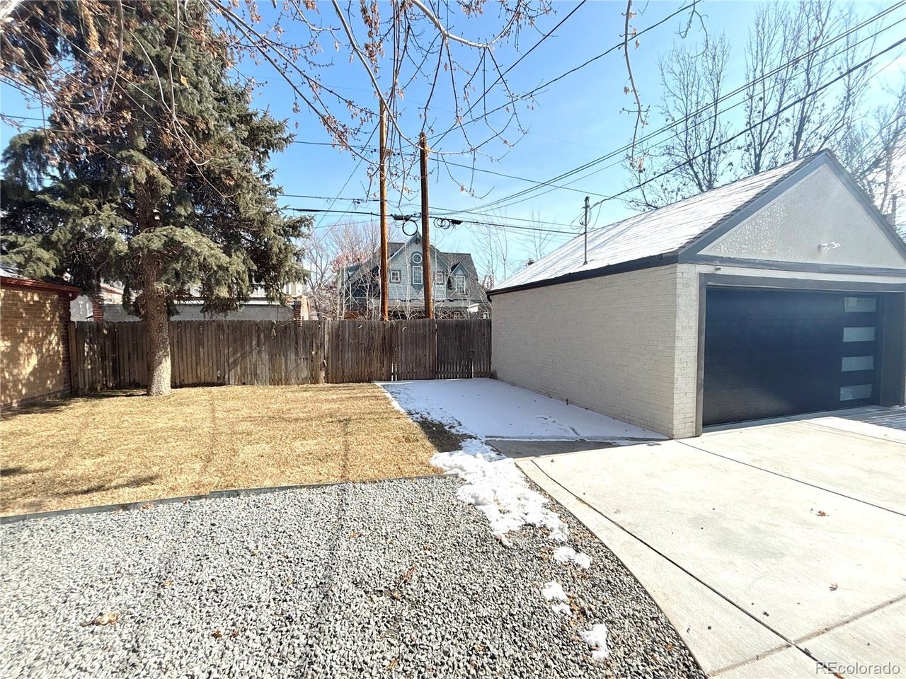 1768 Krameria St