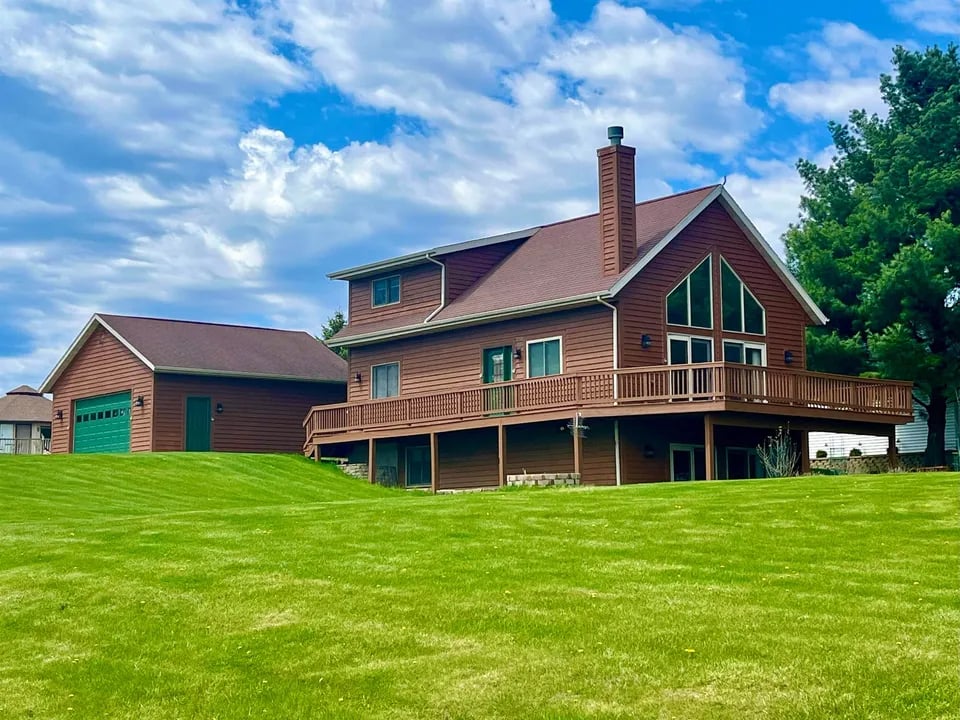 17-123 Hidden Cove Drive