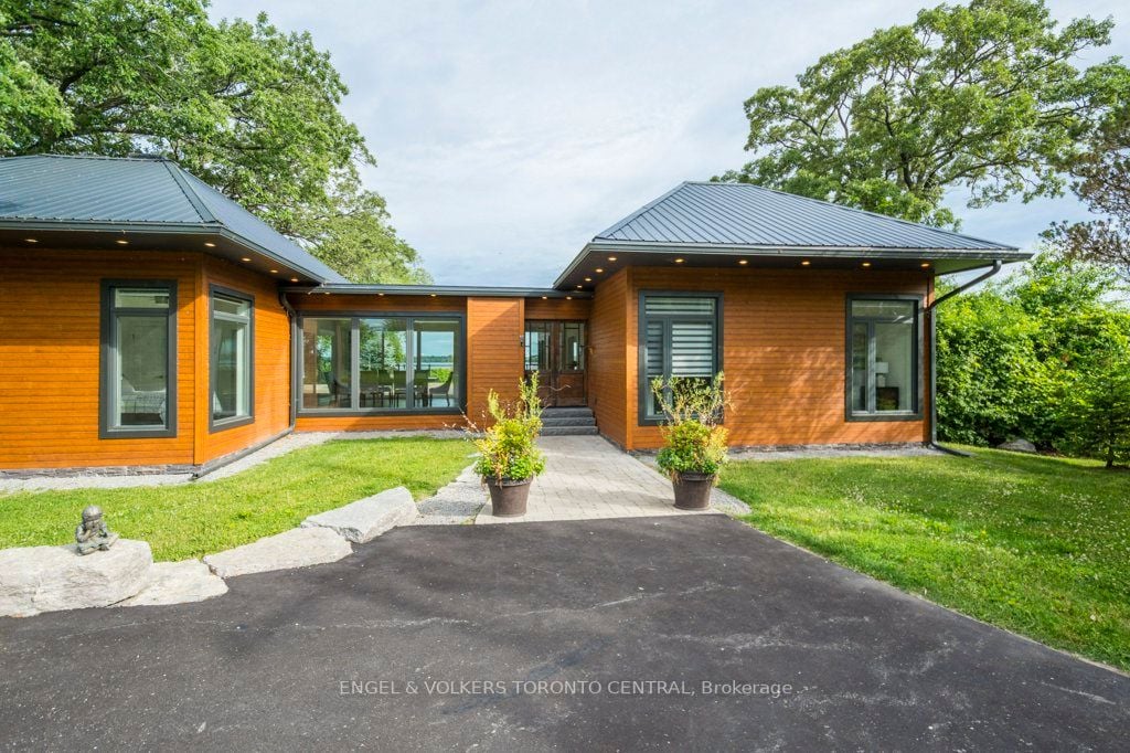 131 Peats Point Road