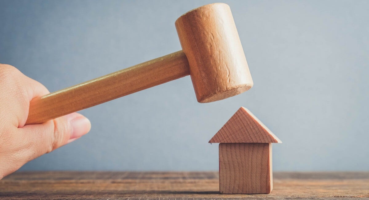 The Emotional Rollercoaster of Real Estate (And How To Manage It)