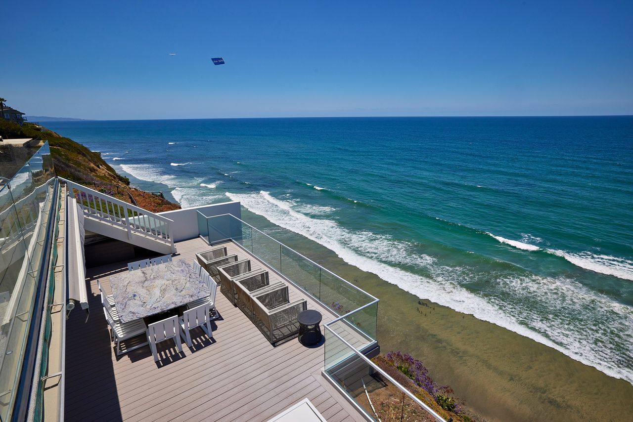 Encinitas Oceanfront Retreat