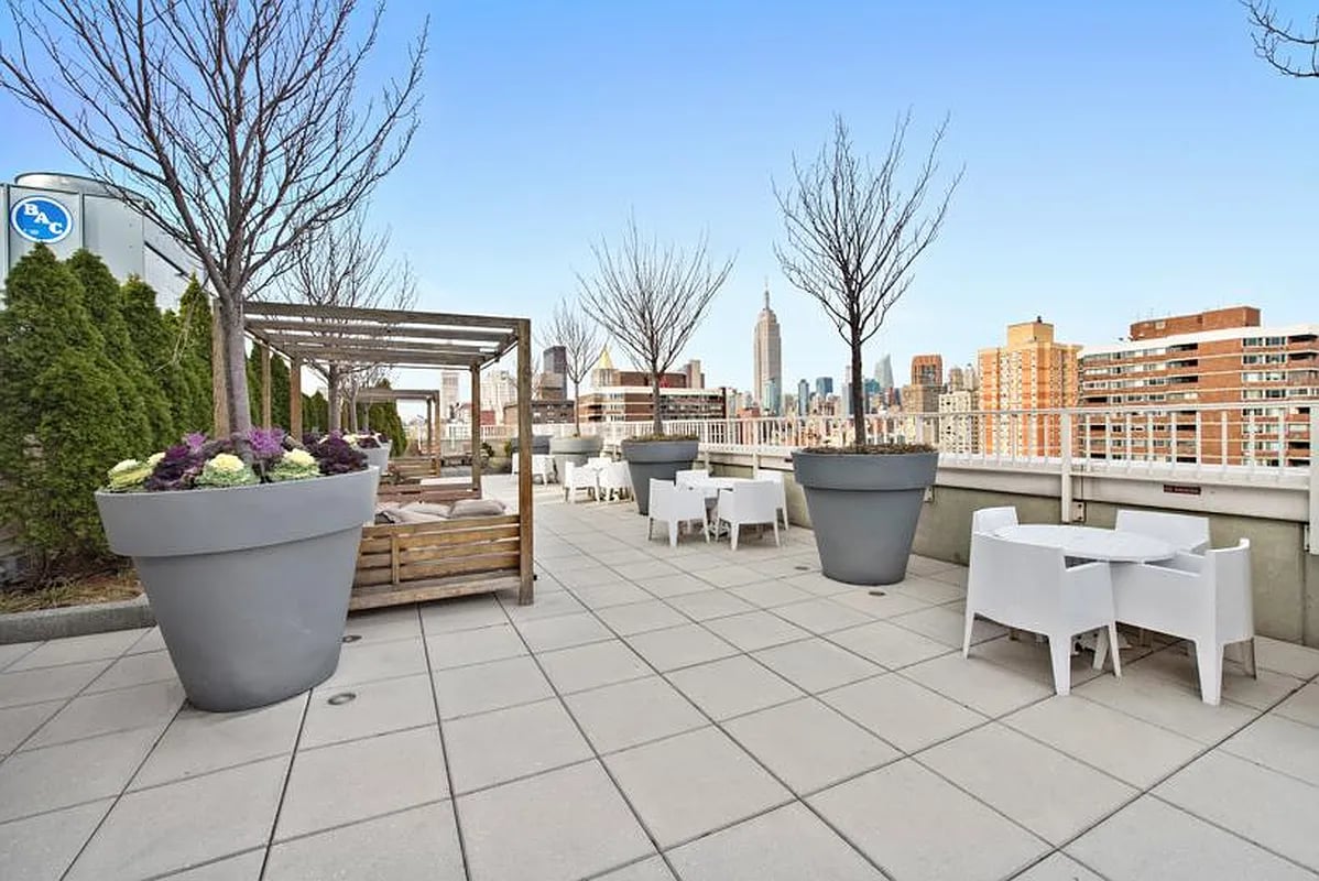 340 East 23rd Street 16E