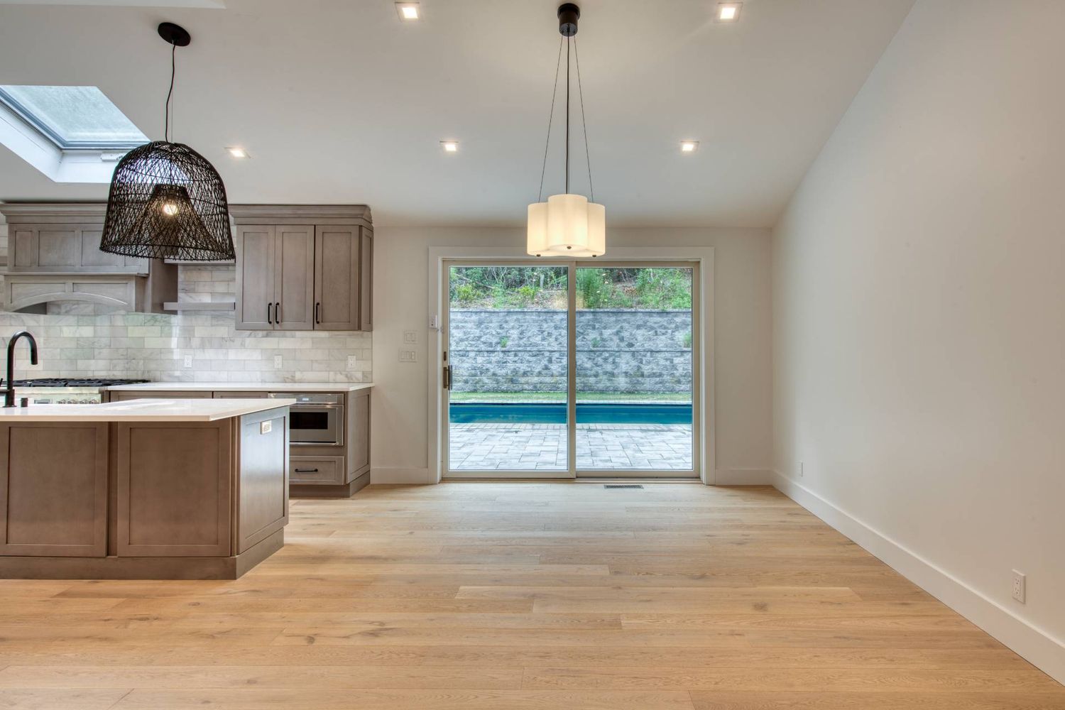 32 Laurel Trail