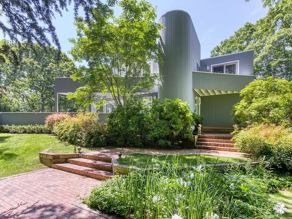 251 Seven Ponds Towd Rd