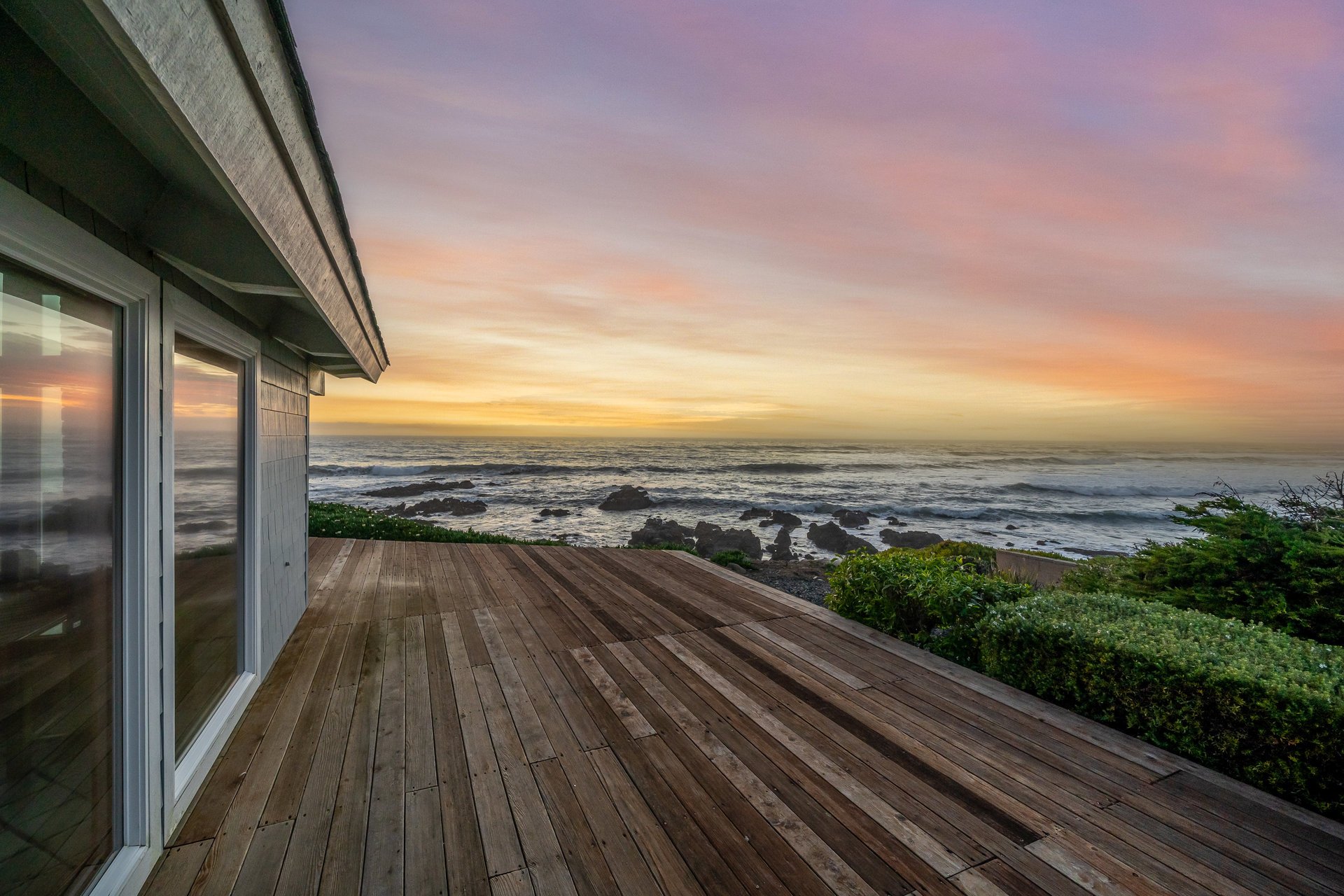 Oceanfront Cambria Retreat - 1999 Sherwood Dr