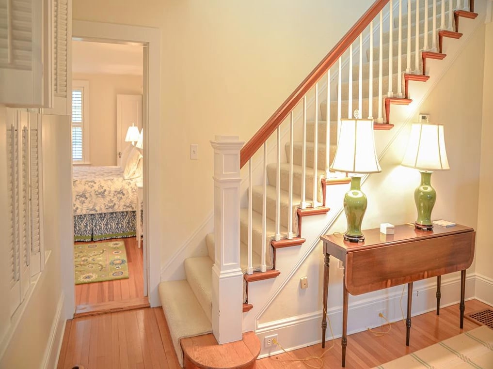10 Shurtleffs Way