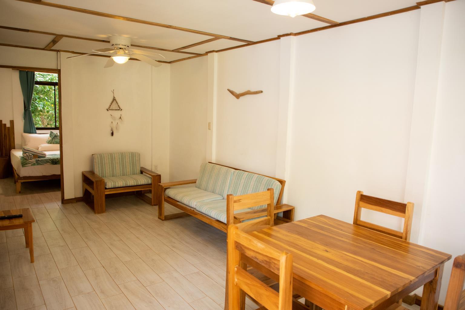 Drift Away Lodge | Near the Coast Hotel/Resort/Hostel For Sale in Playa Avellanas