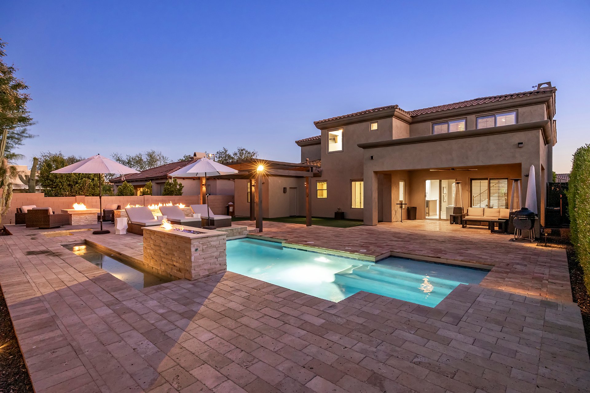3950 E PATRICK Lane