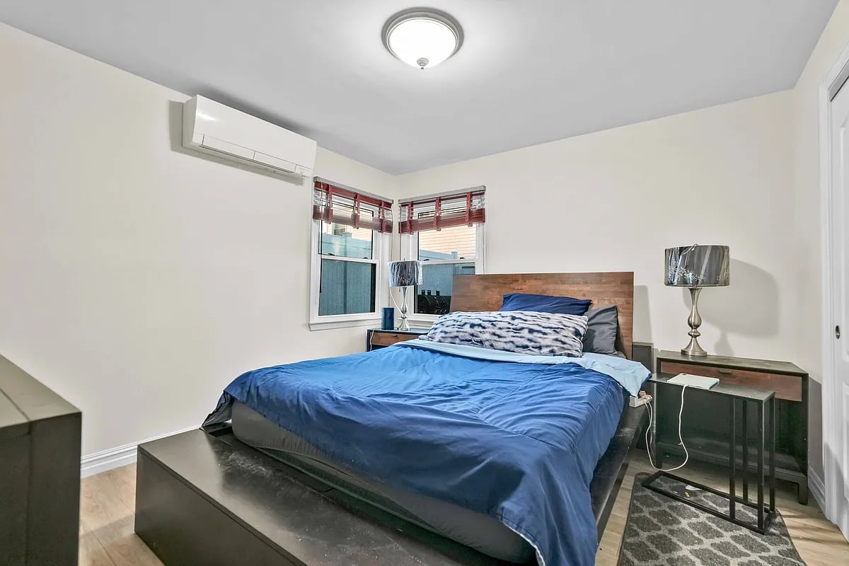 95-19 160th Ave #2FAM